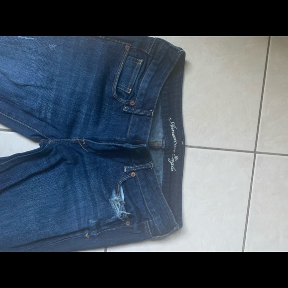 American Eagle Jeans - Picture 3 of 4